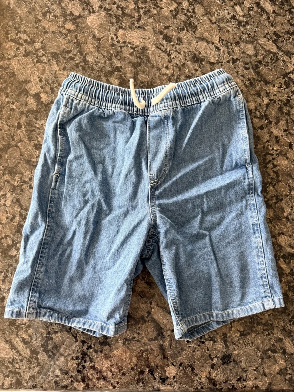 3/$25 H&M Kids Chambray Pull On Shorts Size 6X Light Wash Denim Look